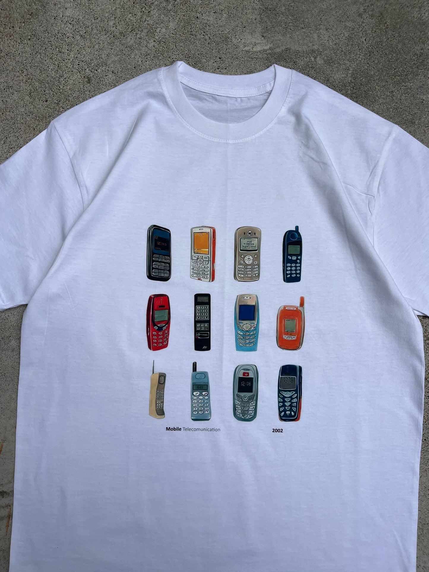 Vintage Phone Art work Graphic tee